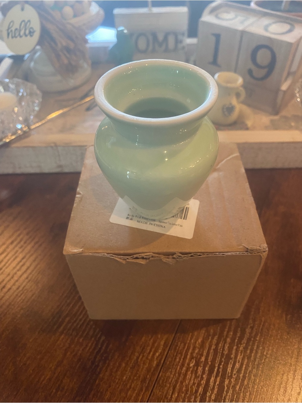 Green Ceramic Matcha Brush Holder